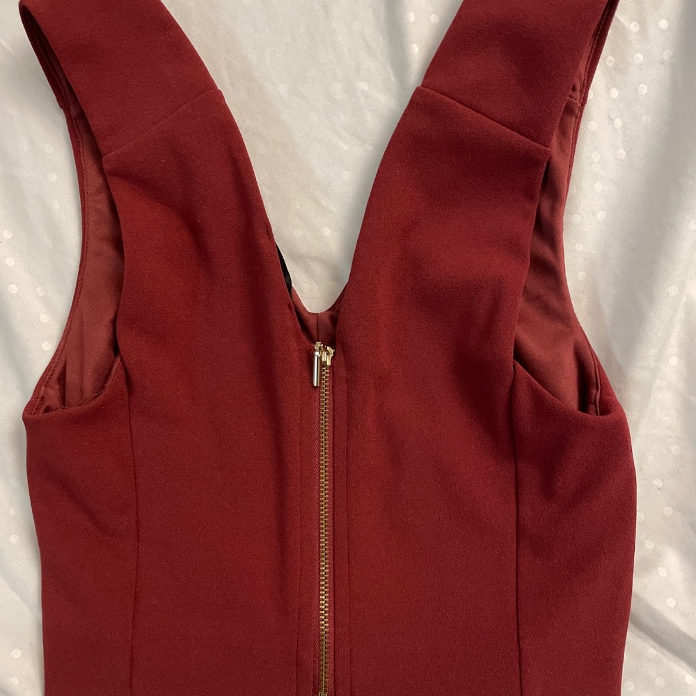 Crop Top - Picture 2 of 5
